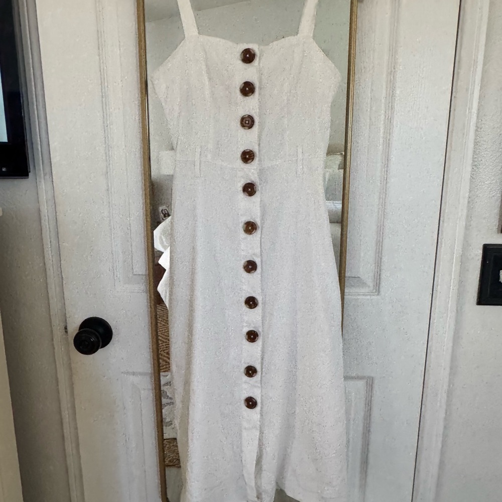 Elegant White Button-Down Dress